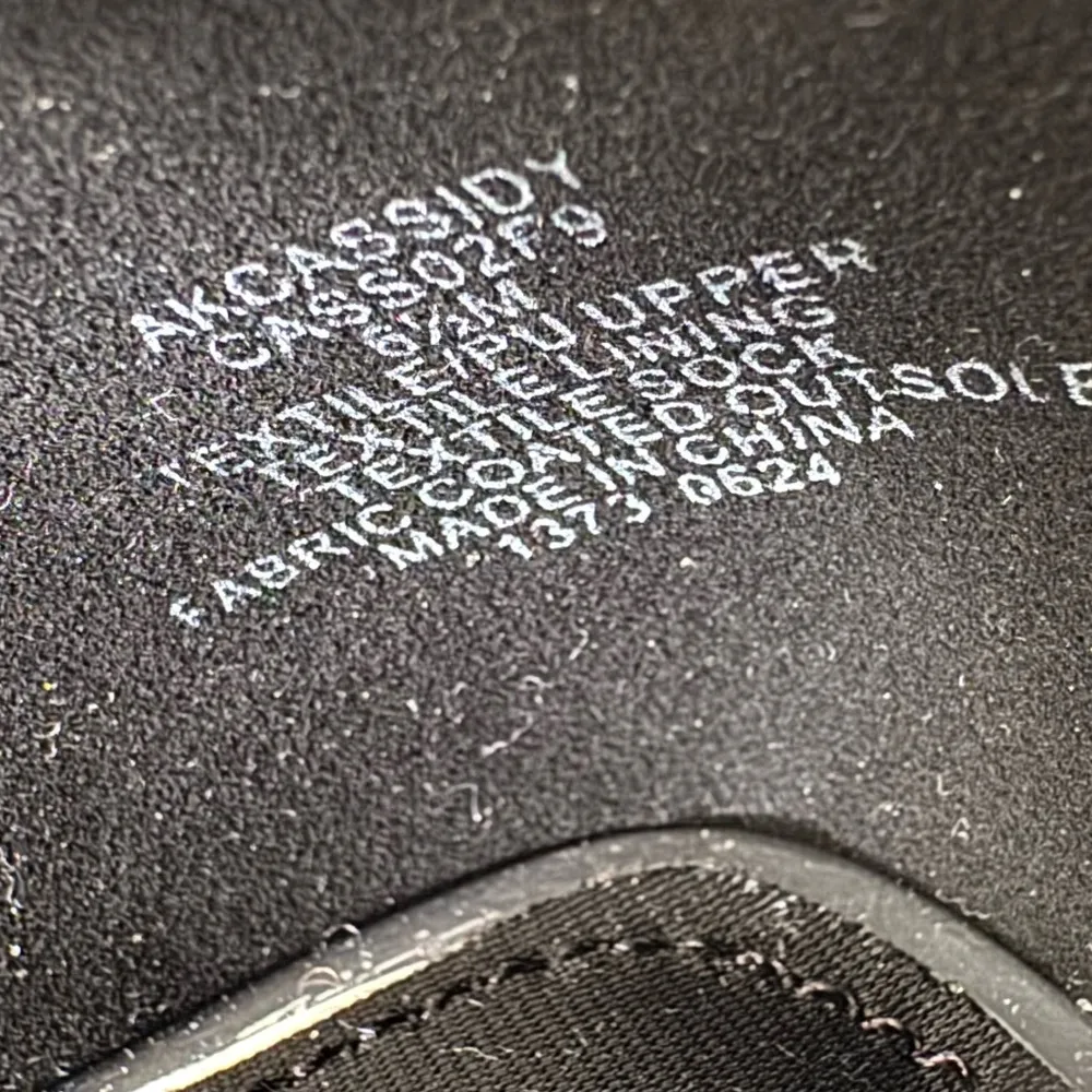 NWT Anne Klein Womens Cassidy Rhinestone Bow Faux Suede Shoe Black Size 6.5 - Image 10