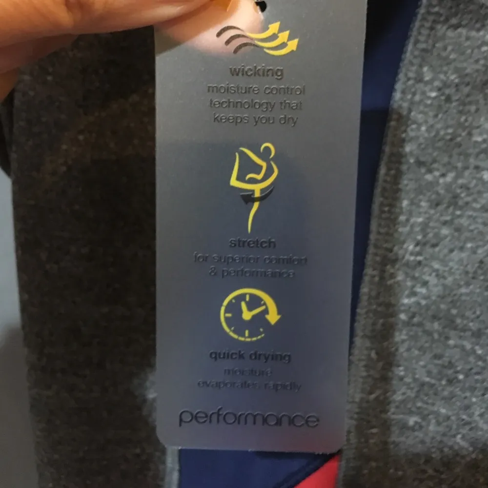 C&C California Yoga Capris Gray, Blue, Red, White - Image 7