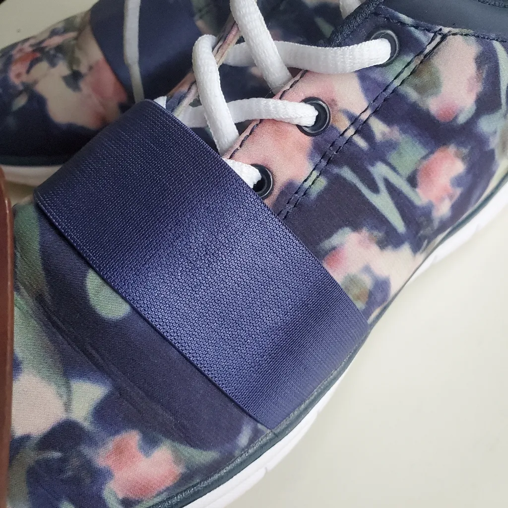 Floral sneakers by Just Fab size 8 pink and navy color very lightweight … - Image 4