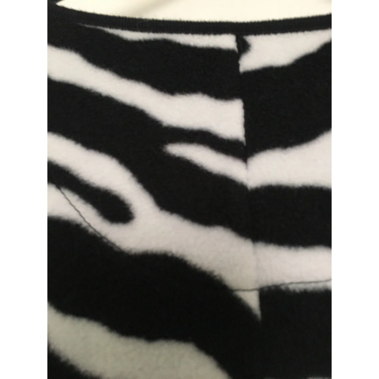 Nick & Nora Adult Zebra Print Footed Pajamas Jumpsuit Sleep 1pc Size Medium - Image 9