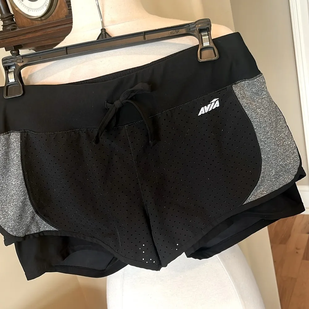 Black Athletic Shorts - Image 3