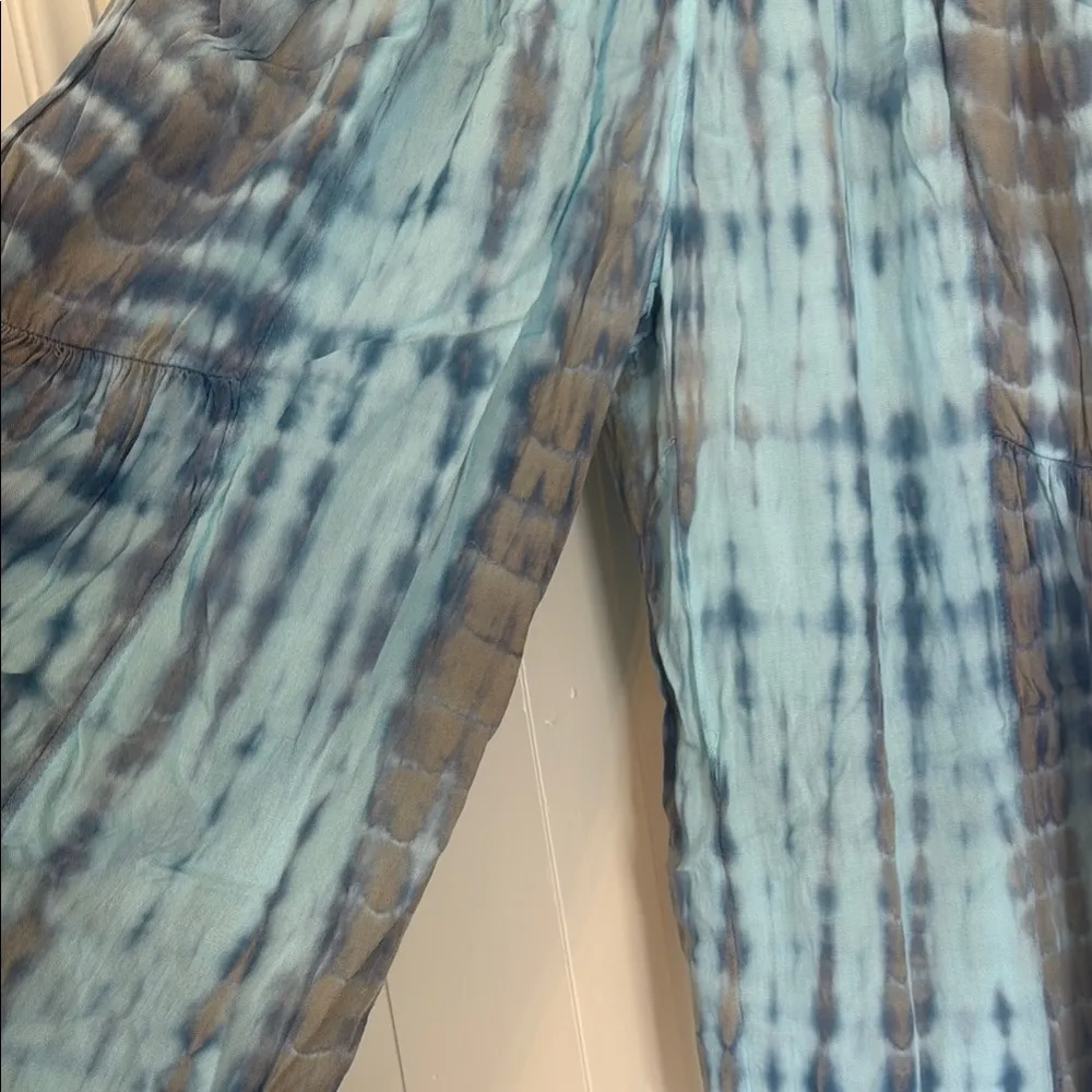 Blue Tiered wide legged pants Size undefined - Image 3