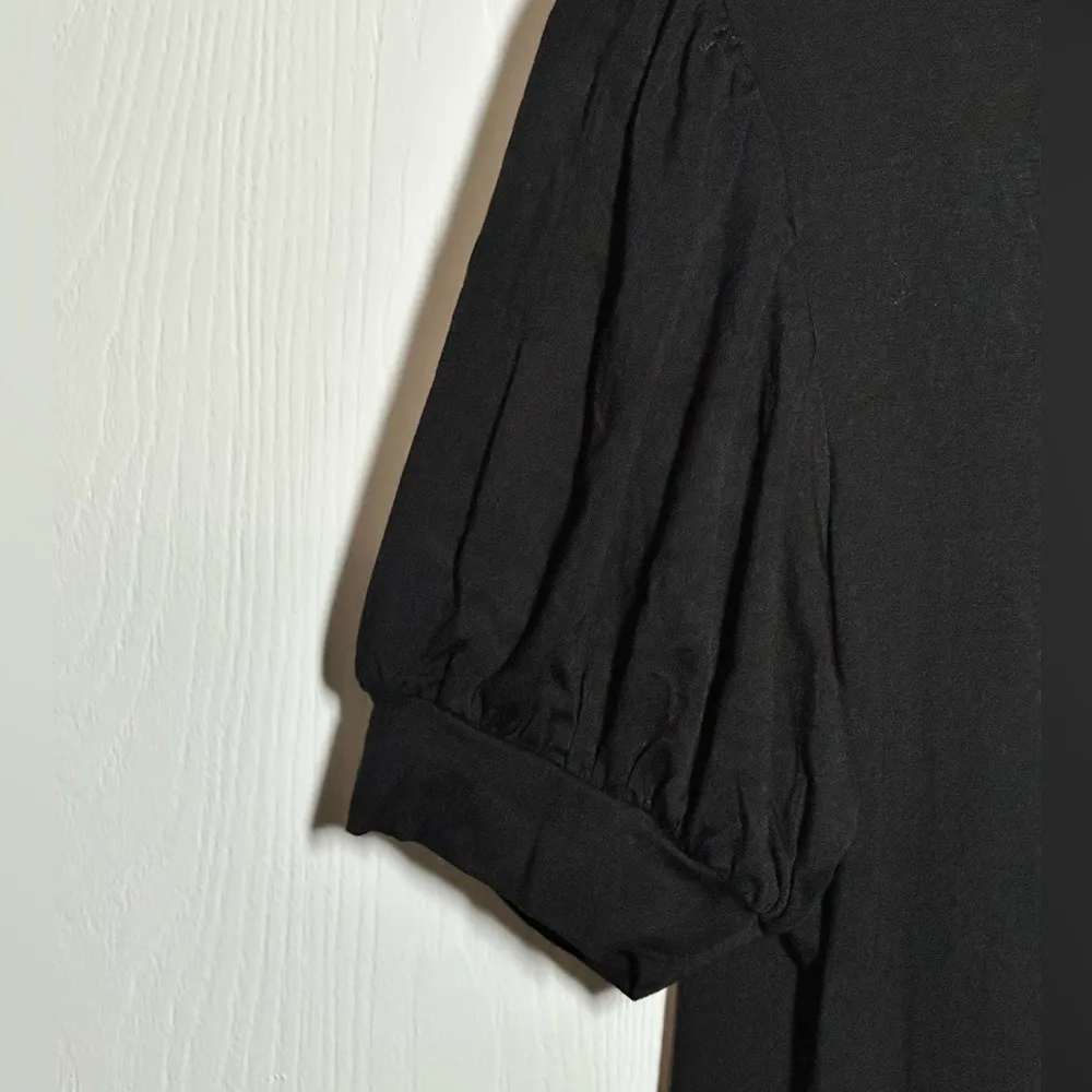 Perfect Feminine Black Viscose Tee with Short Puff Sleeves, T by Tahari - Image 6