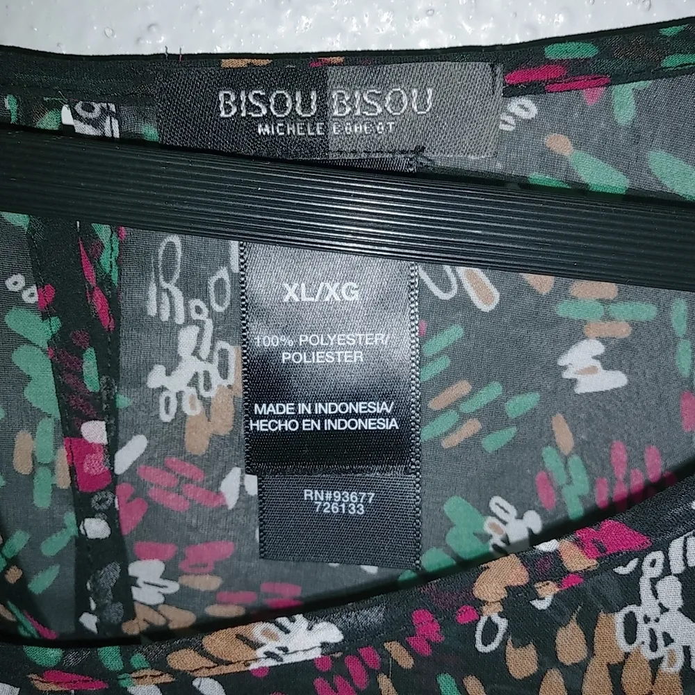 Bisou Bisou XL Long Sleeved Fall Multi Top - Image 2