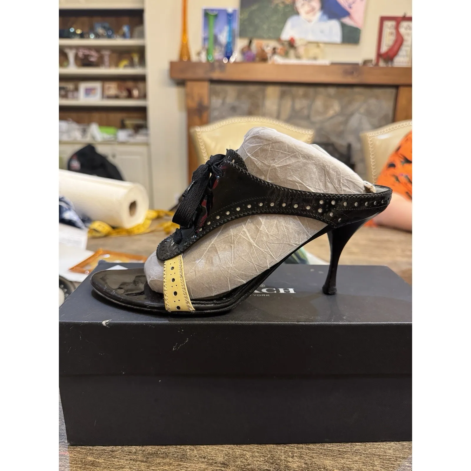 Vintage Yves Saint‎ Laurent YSL Lace Up Kitten Heel Sandal Art Deco Size 37 Black - Image 3