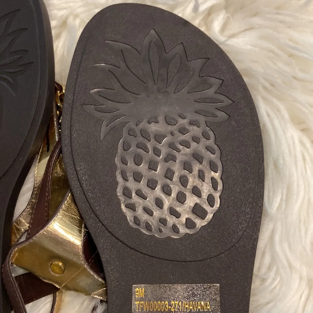 Tommy Bahamas Sandals size 9 BNWOT color brown perfect for summer - Image 8