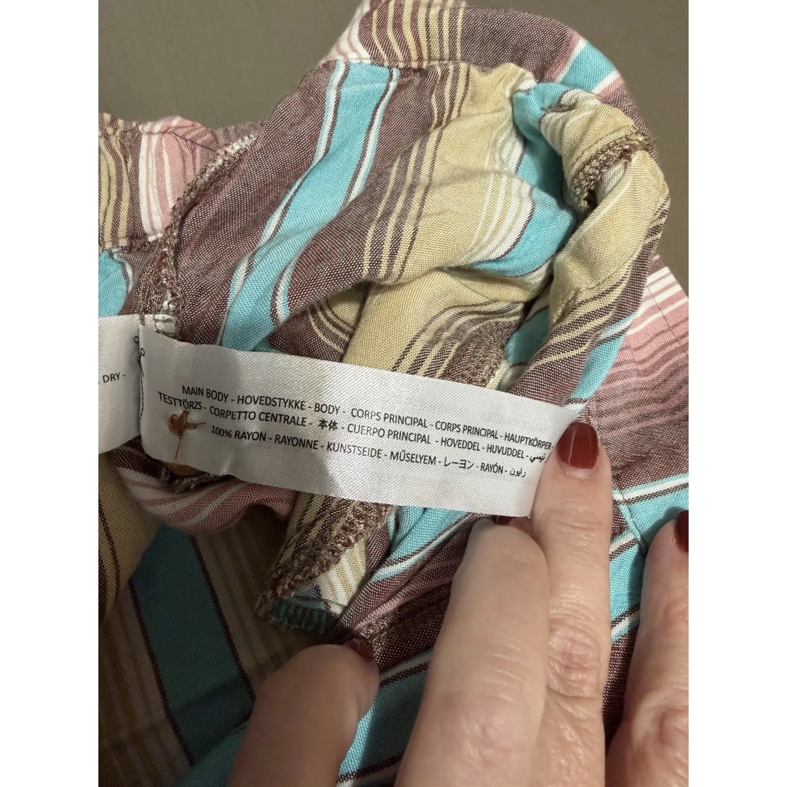 Ariat Women's High‎ Waist Striped Print Shorts Rayon- Multicolor Size Large - Image 9