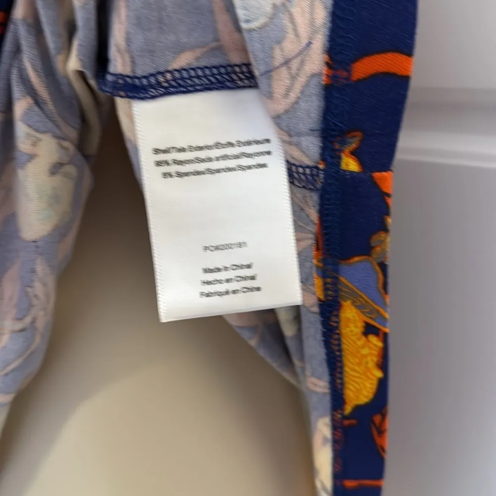 ModCloth Endless Possibilities Tank Top medium NWT - Image 4