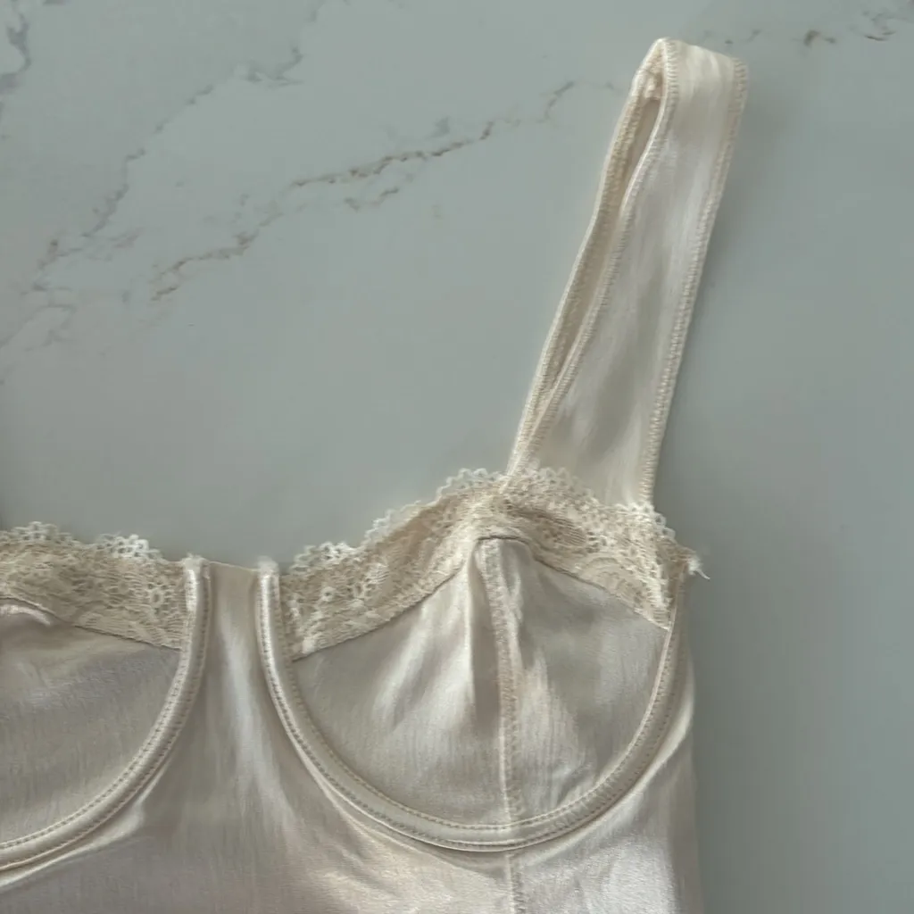 Zara Corset Style Bodysuit - Image 4