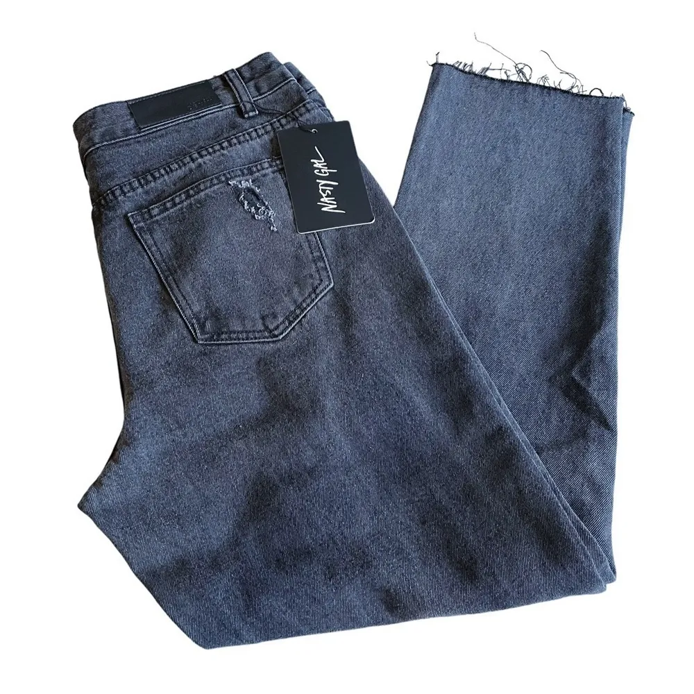 Nasty Gal NWT High Rise Ripped Distressed Faded Black Raw Hem Denim Jeans Size 8 - Image 7