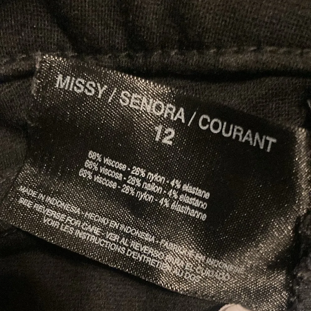 Nine West Jeans Women’s Size 12 Gramercy Skinny Stretchy Black Color Pants - Image 7