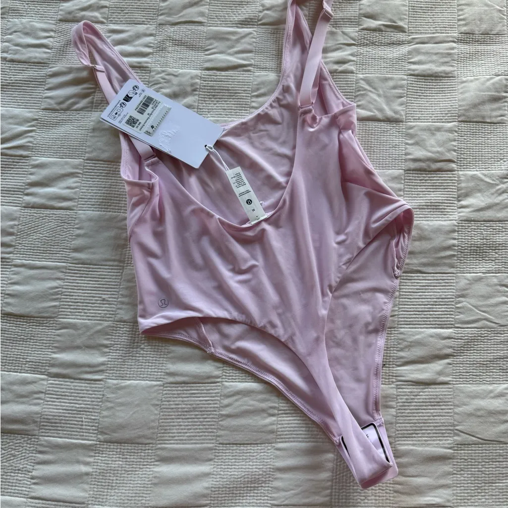 NWT Lululemon Nulu Mesh Scoop-back Bodysuit $68 - Image 6