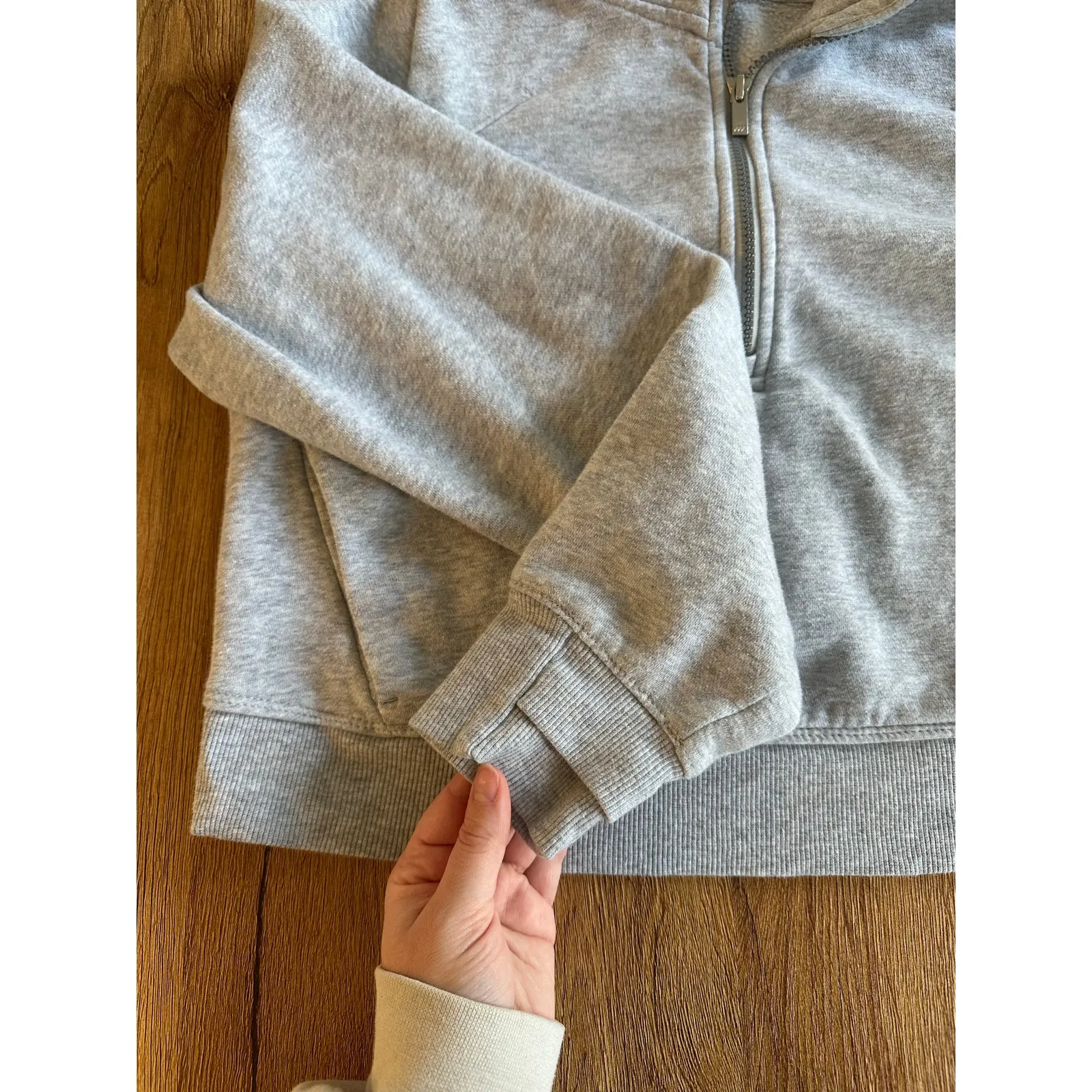 All In Motion Grey Cropped Quarter Zip Sweatshirt Size XSmall - Image 5