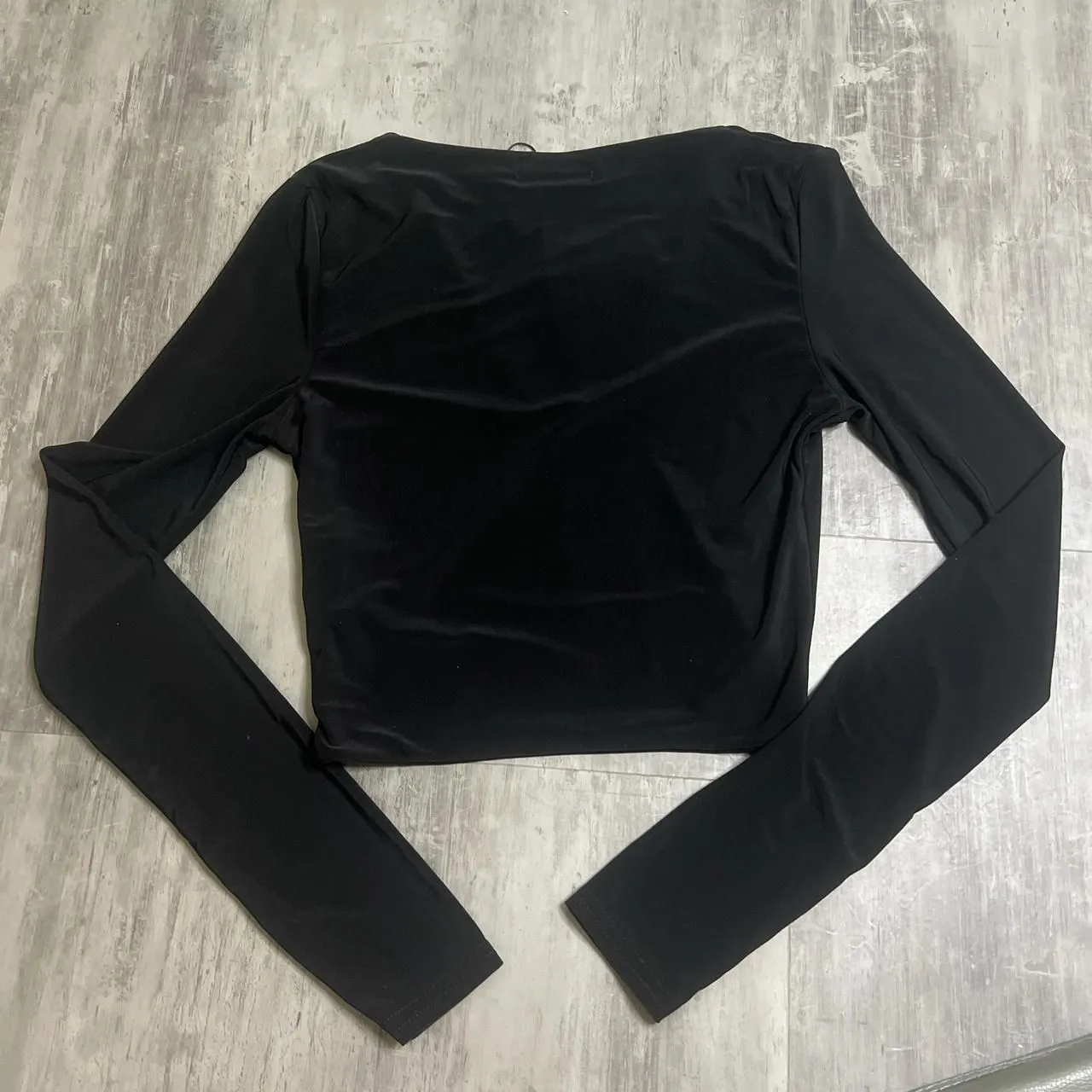 Prettylittlething Second Skin Long Sleeve Crop Top Black Size 2 NWT - Image 4