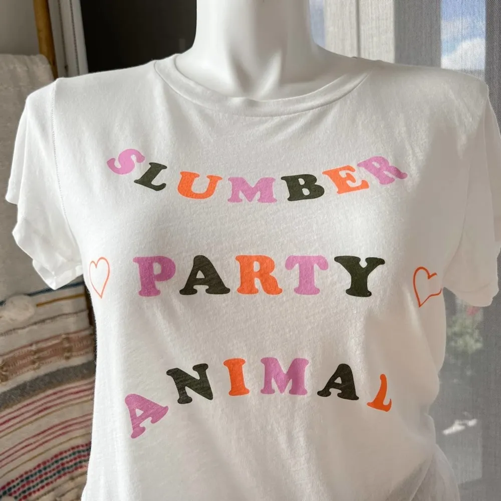 Wildfox Slumber Party Animal White Short Sleeve T-Shirt Women’s Size Large - Image 2