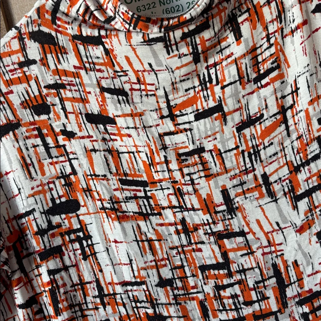 Relativity Abstract Orange and Black Top xl - Image 3