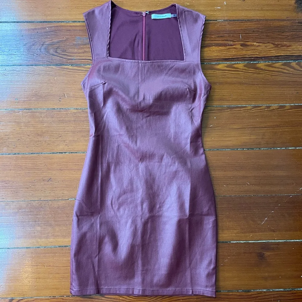 Idem Ditto Faux Leather Burgandy Square Neck 90s Mini Dress - Sz S 💚🎀 - Image 8