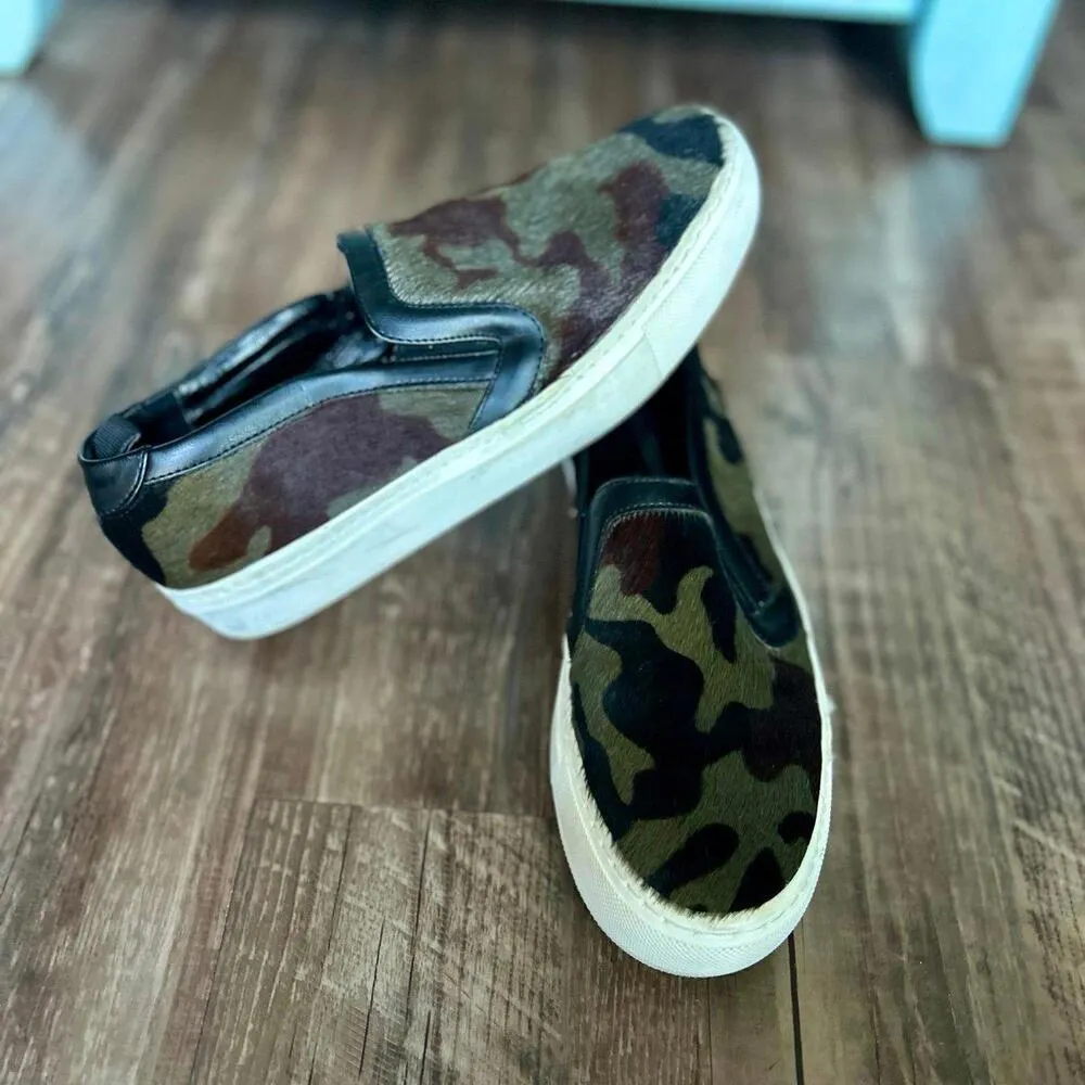 Zara Basic Camo Fuzzy Slip-On Shoes - Image 4