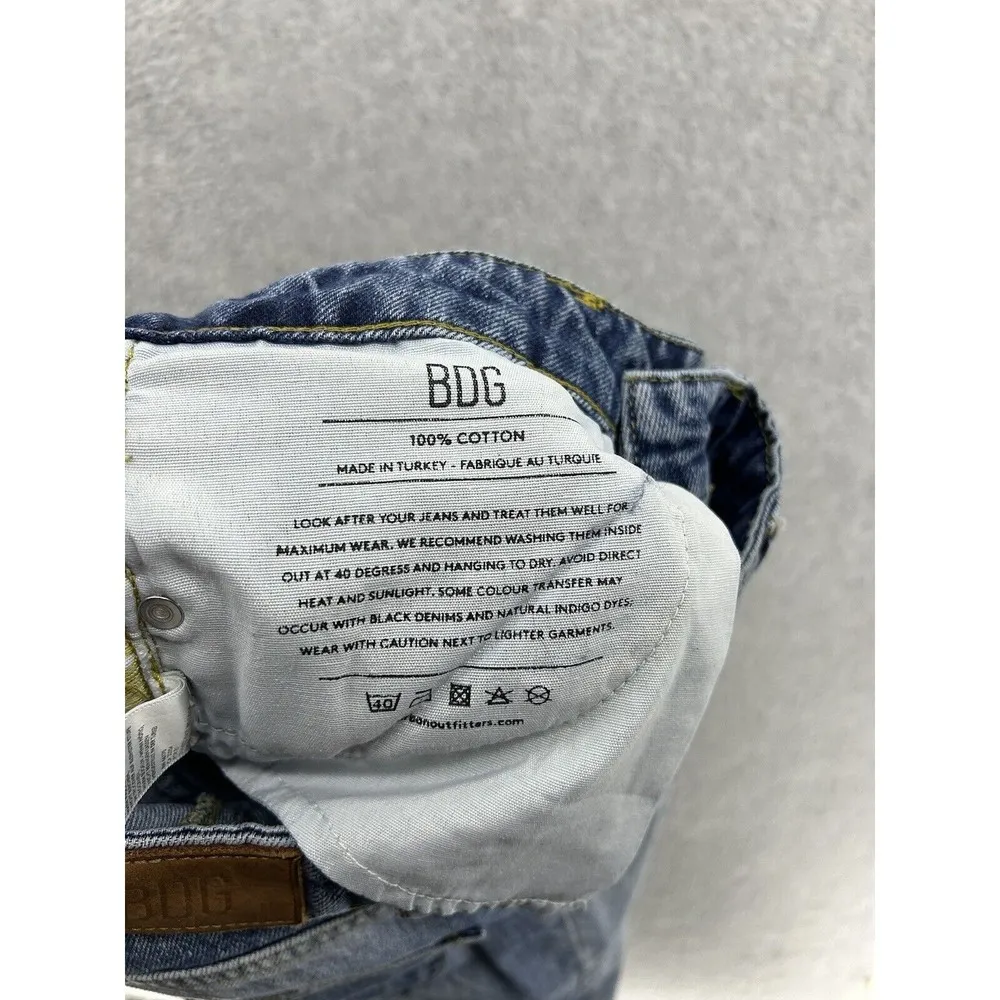 BDG Women's Blue Denim Jeans Jeans Paneled Jessye Size 26 Raw Hem Cropped - Image 4