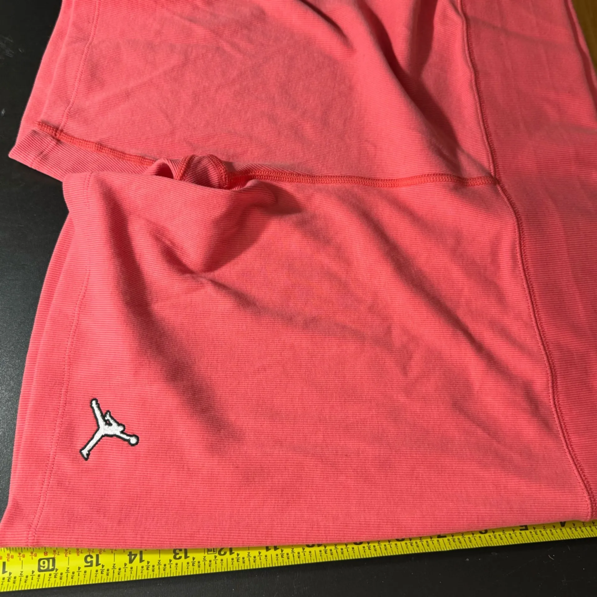 •NWT• Air Jordan Women's Ribbed Pink (coral) Bike Shorts • XL - Image 4