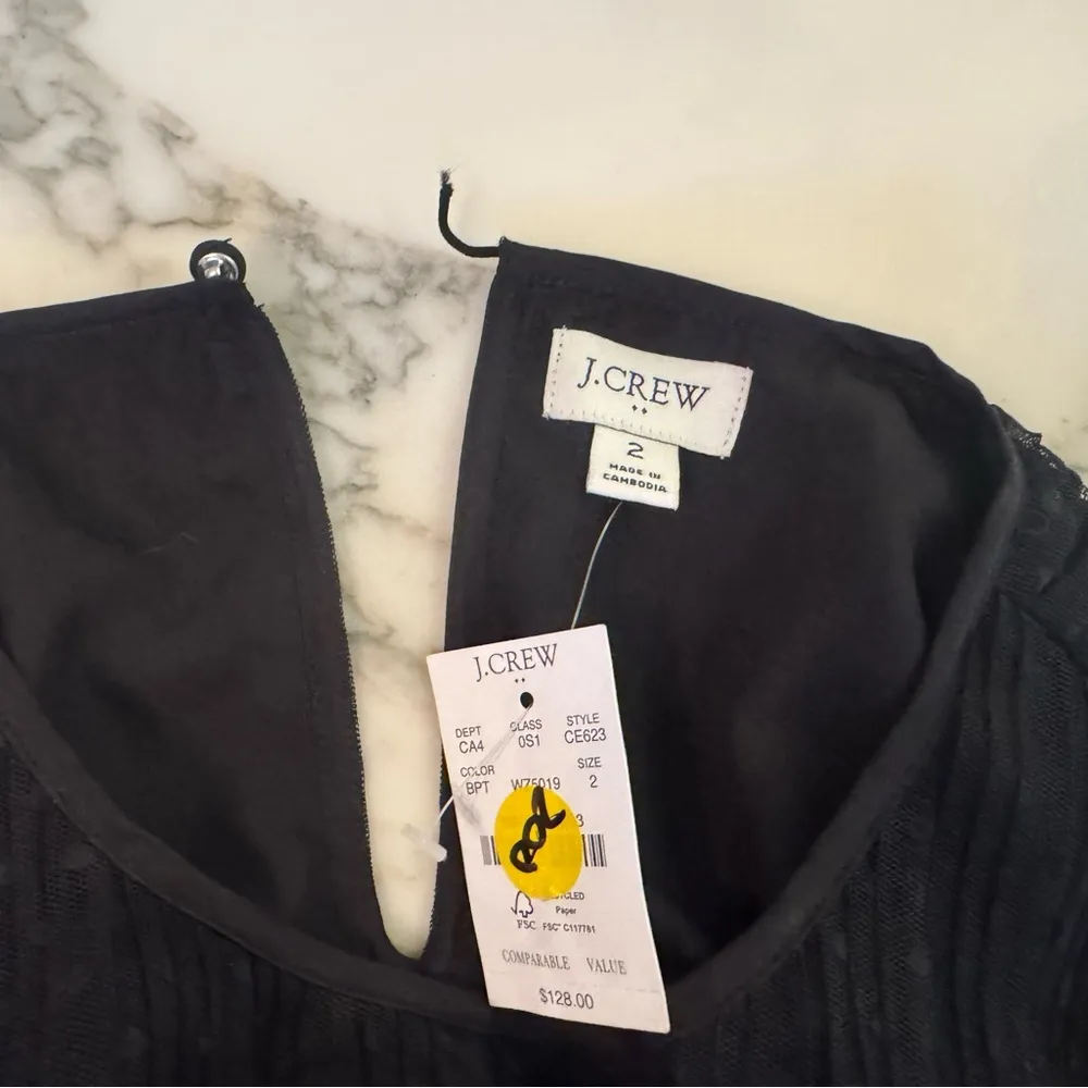 NWT J. CREW FACTORY Pleated flock - Image 6