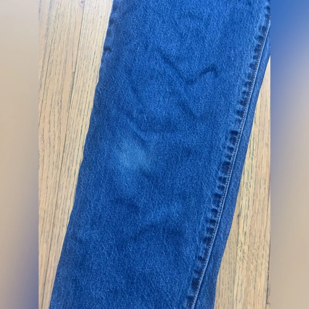 Levi rib cage straight ankle button fly 24 jeans - Image 2