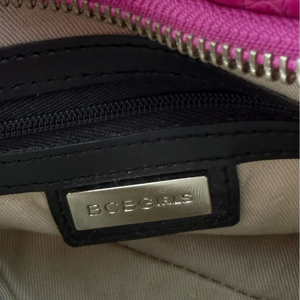 🤍HP🤍BCBGIRLS Pink Croc Handbag - Image 5