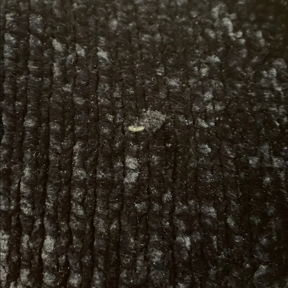 Orvis Dark Navy Women's Crew Neck Sweater - Image 4