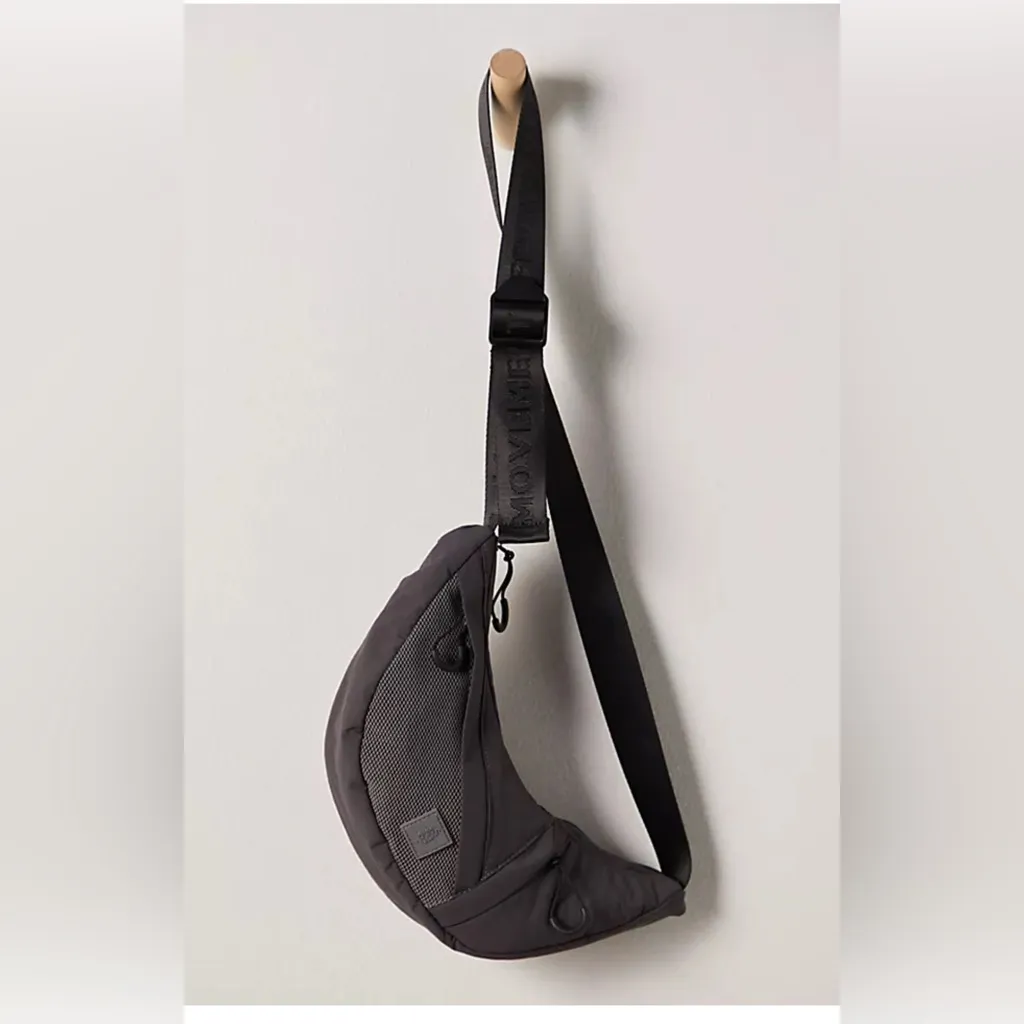 Free People Movement Nothin But Net Sling Bag Pink - Image 3