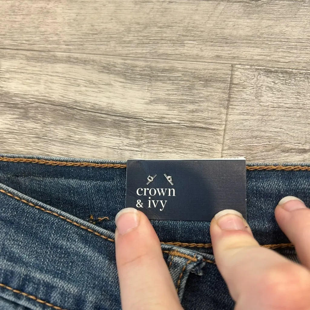 Crown & Ivy NWT High Rise Flare Women's Jeans Stretch, Medium Wash D19 Blue Size 14 - Image 4