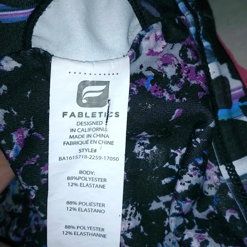 Fabletics L Granite Galaxy Athletic Cross Wrap Straps Bra - Image 9