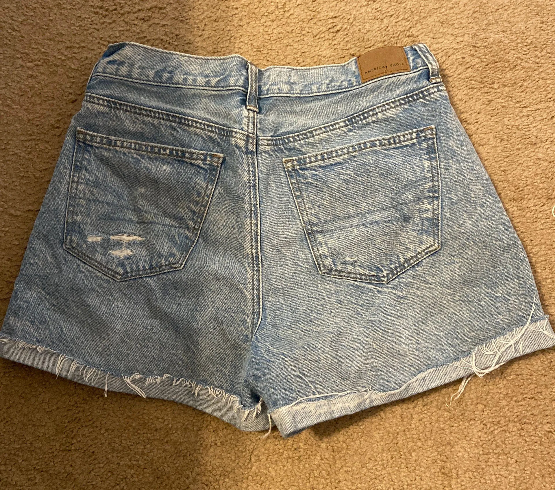 American Eagle Mom Shorts - Image 2