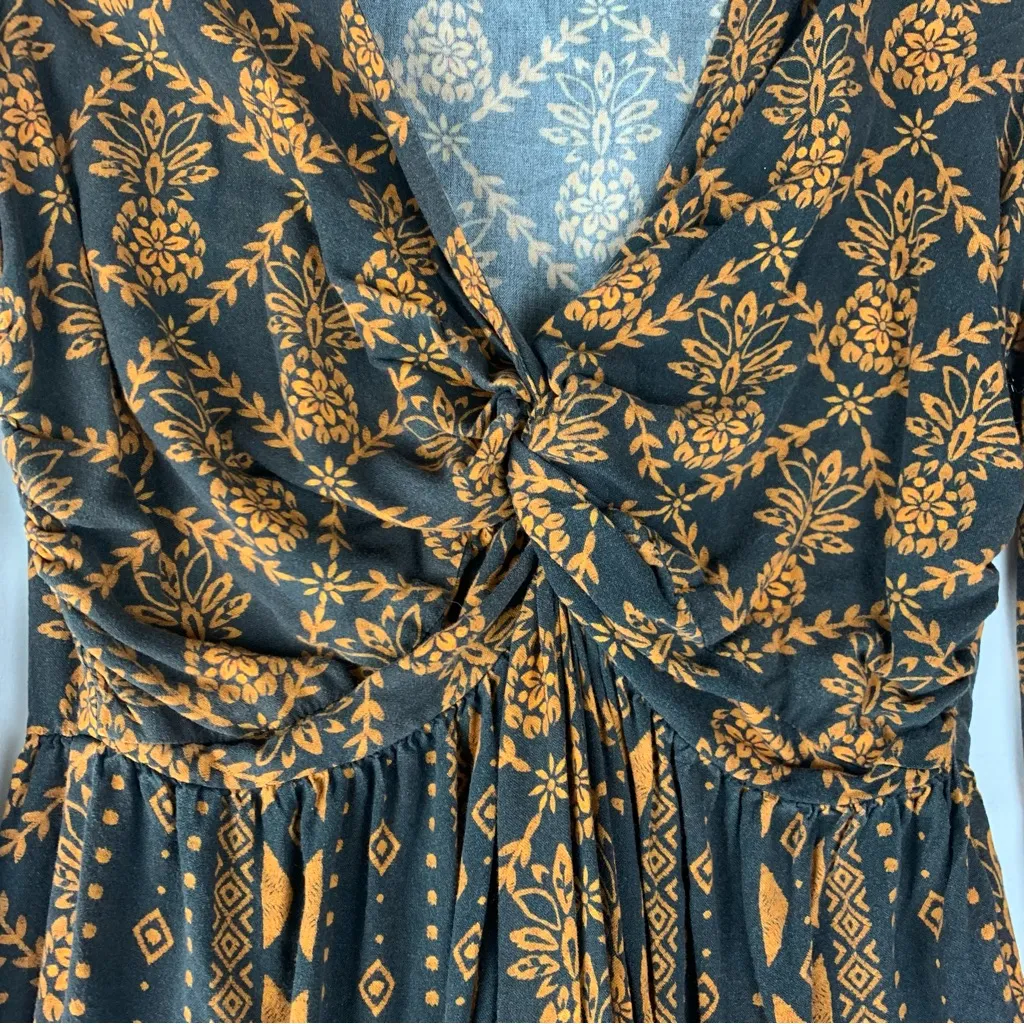 FARM Rio size XS long sleeve v neck midi dress black orange puff sleeve trad - Image 4