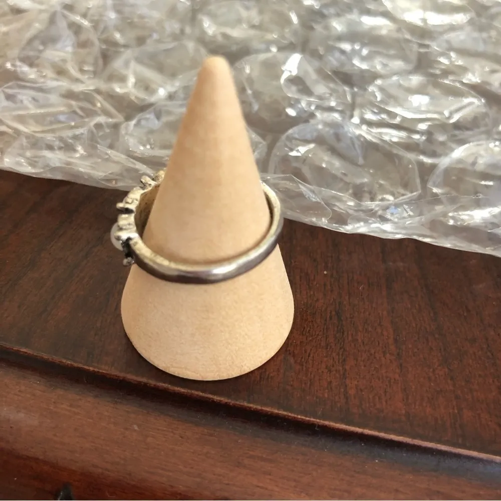 Vintage Ring Size 6.5 - Image 2