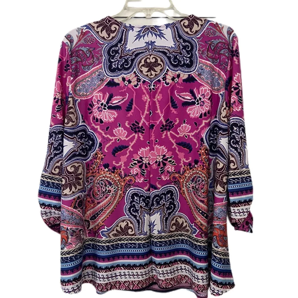 New Directions Boho Chic Top, Art to Wear Bright Pink, Blue and White Size PXL - Image 3