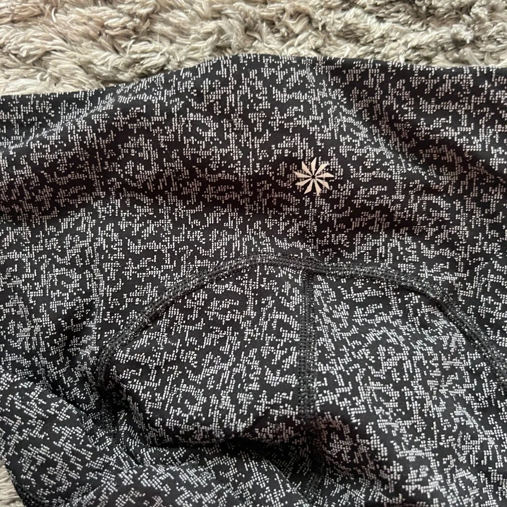 Athleta  xs workout set - Image 10