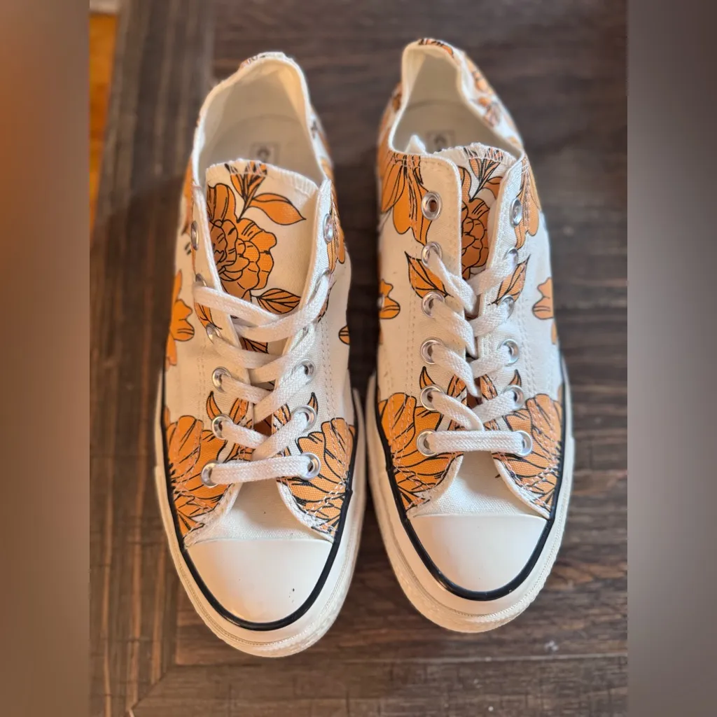 NWOB Converse Chuck 70 Floral Print Low Top Sneakers size 8 - Image 8