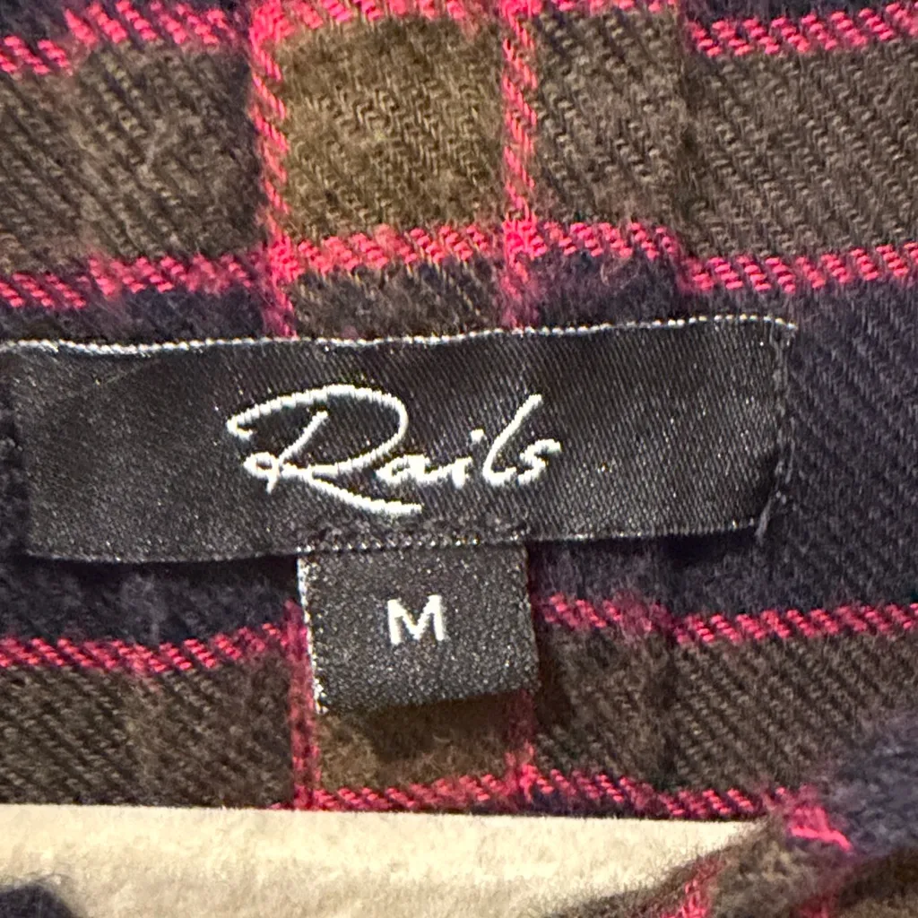 Rails Shirt Andi Navy Fuschia Plaid‎ Button Down Flannel Ruffle size medium - Image 8