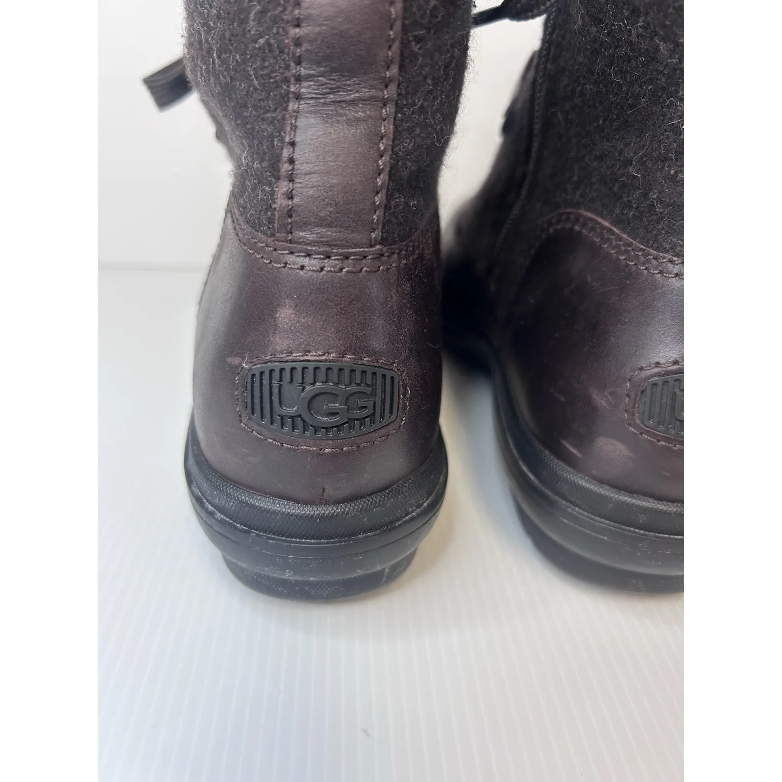 UGG HAPSBURG Lace Up Wool Boot Shoe 9.5US STOUT Brown Leather & Wool $150 MSRP - Image 6
