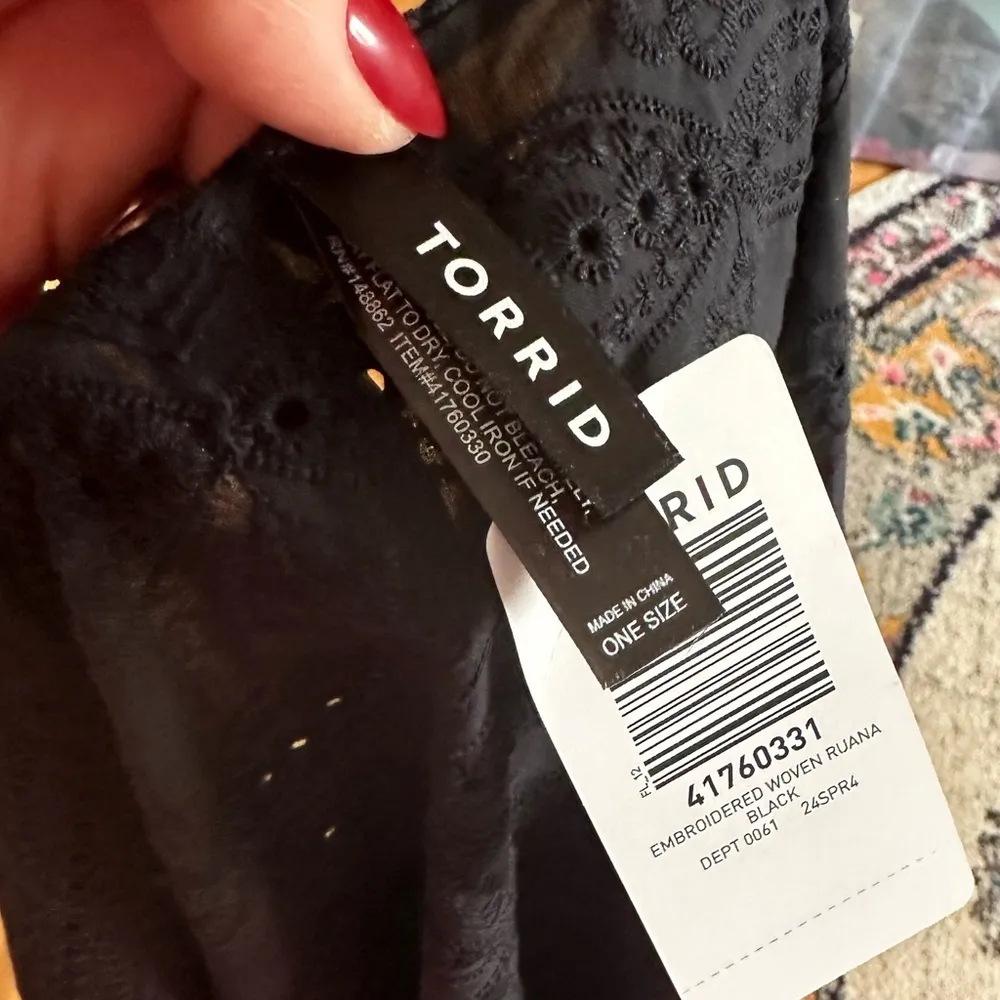 TORRID EMBROIDERED BLACK WOVEN RUANA EYLET COTTON TOPPER - Image 7