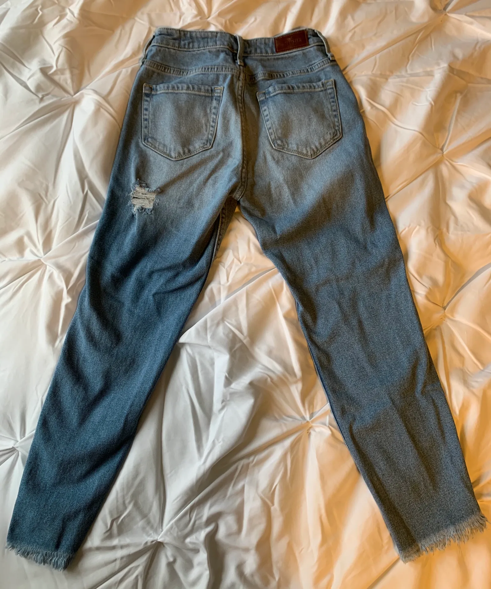 Hollister Mom Jeans - Image 3
