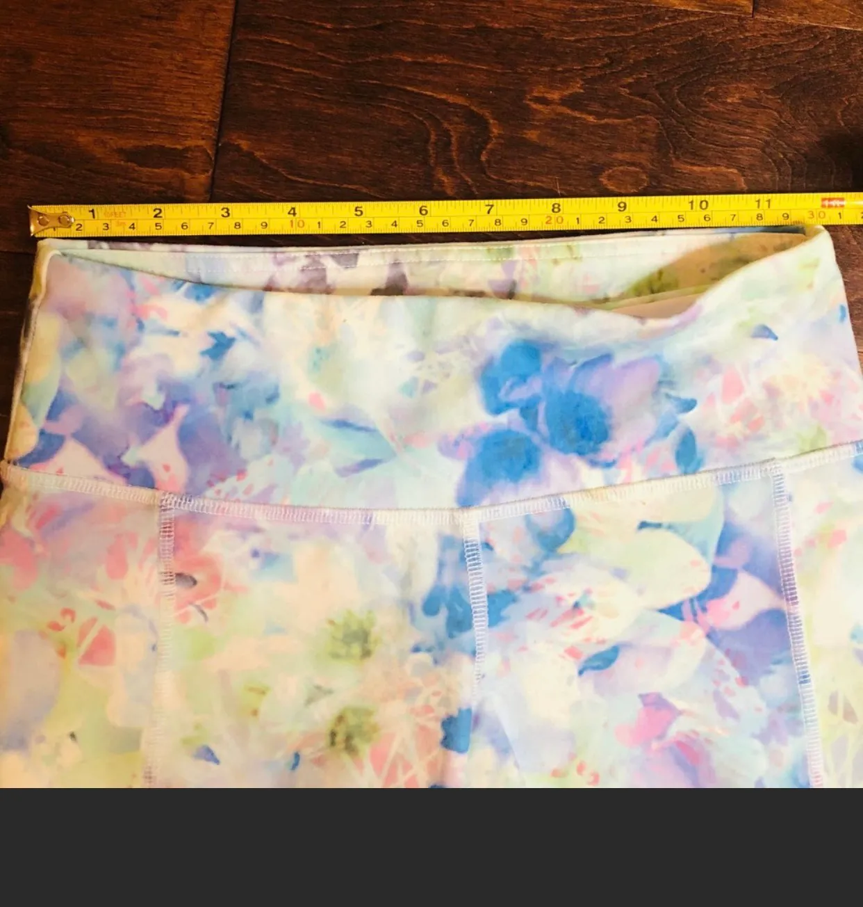 nwot  watercolor pastel leggings - Image 5