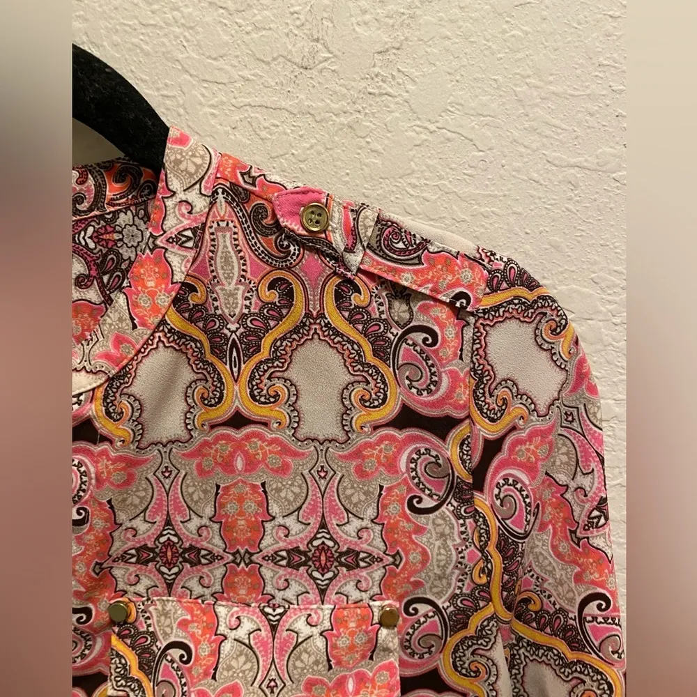 Charter Club button down utility blouse medium petite. - Image 2