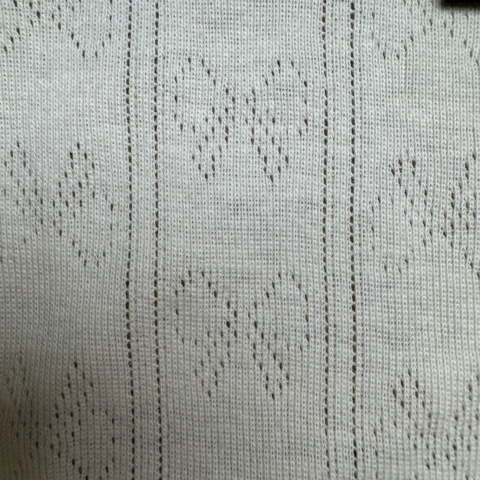 Just Polly cropped white shirt with bow pattern throughout and pink bow‎ Size L - Image 6