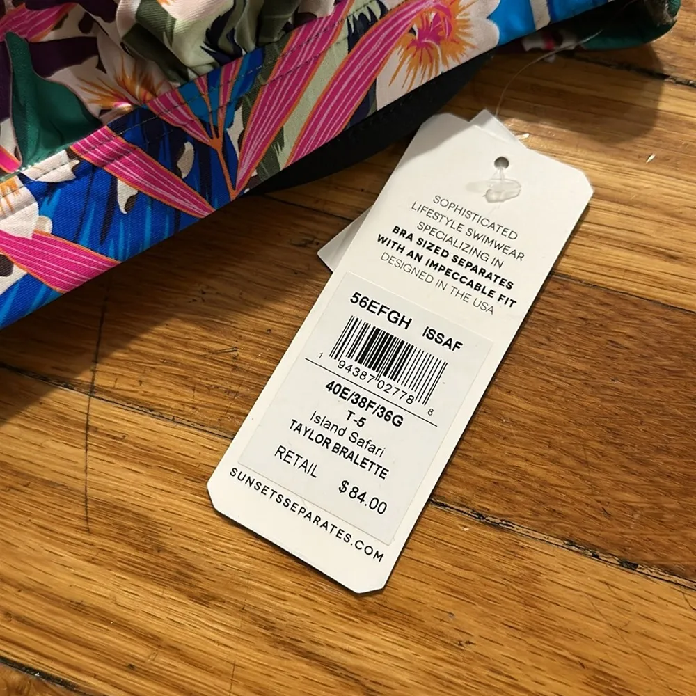 NWT sunsets California bikini Taylor bralette swim island safari top 40E/ 38F Size undefined - Image 3