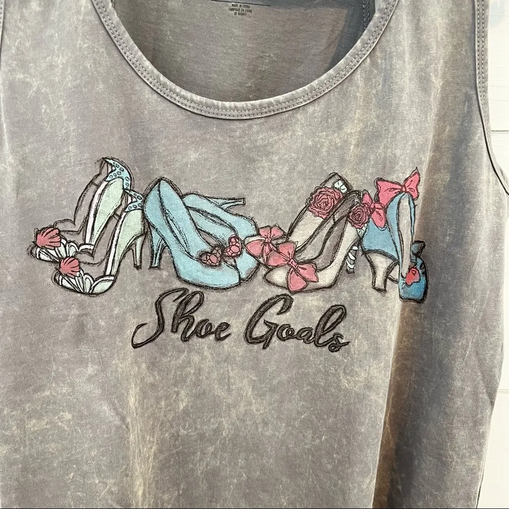 Disney Shoe Goals Tank Top. Size Medium. EUC - Image 5