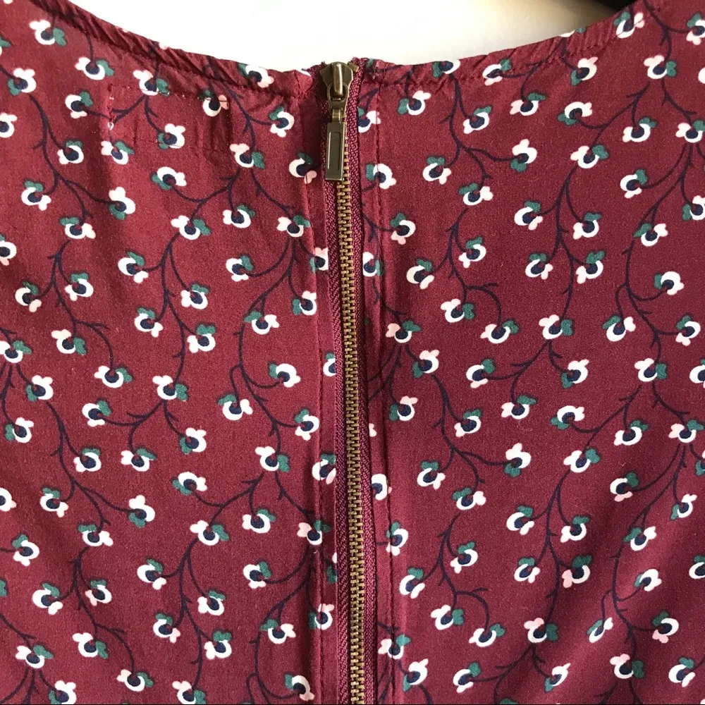 Old Navy Maroon Wine Floral Zipper Back Tunic Top - Image 6