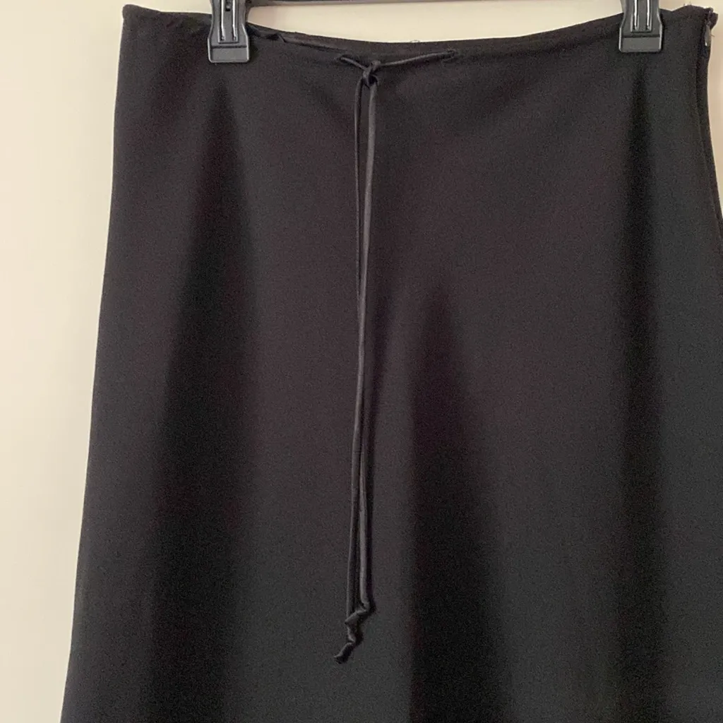 VINTAGE Evan Picone black a lineSkirt Size 12 100% polyester w/ cord tie Y2K - Image 2
