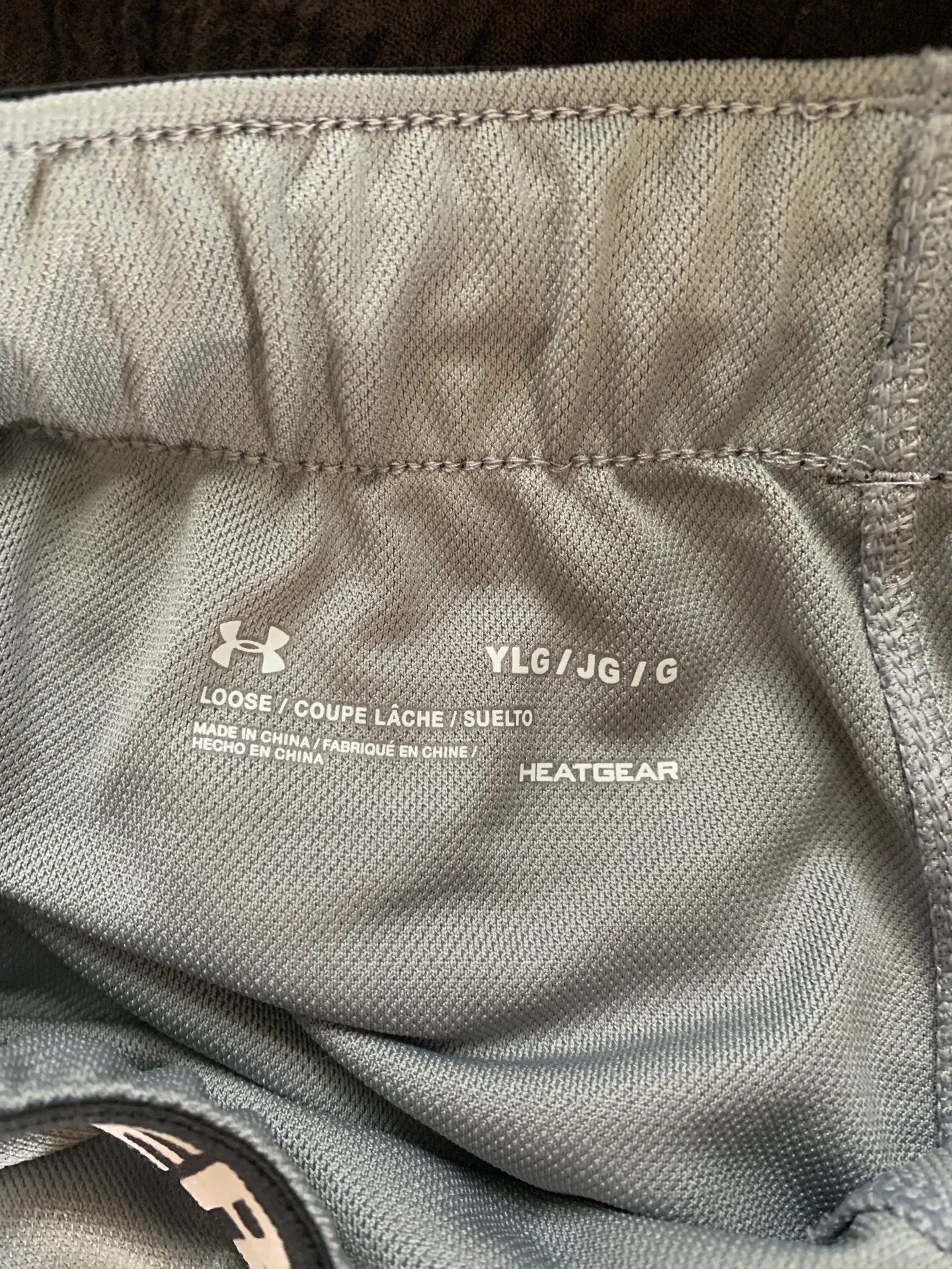 Under Armour youth large under armor shorts - Image 2