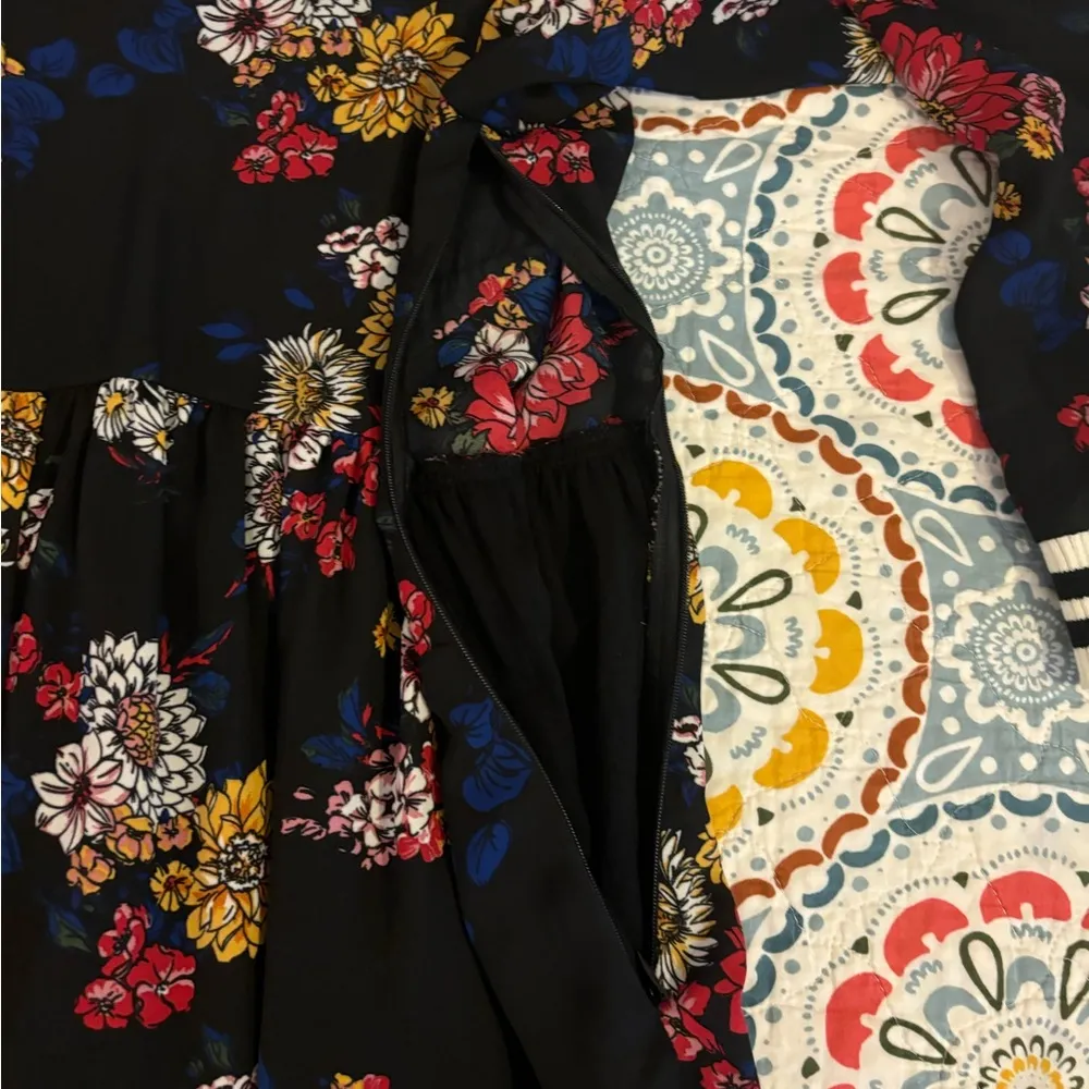 Black Floral Print Long Sleeve Dress Size Small - Image 7